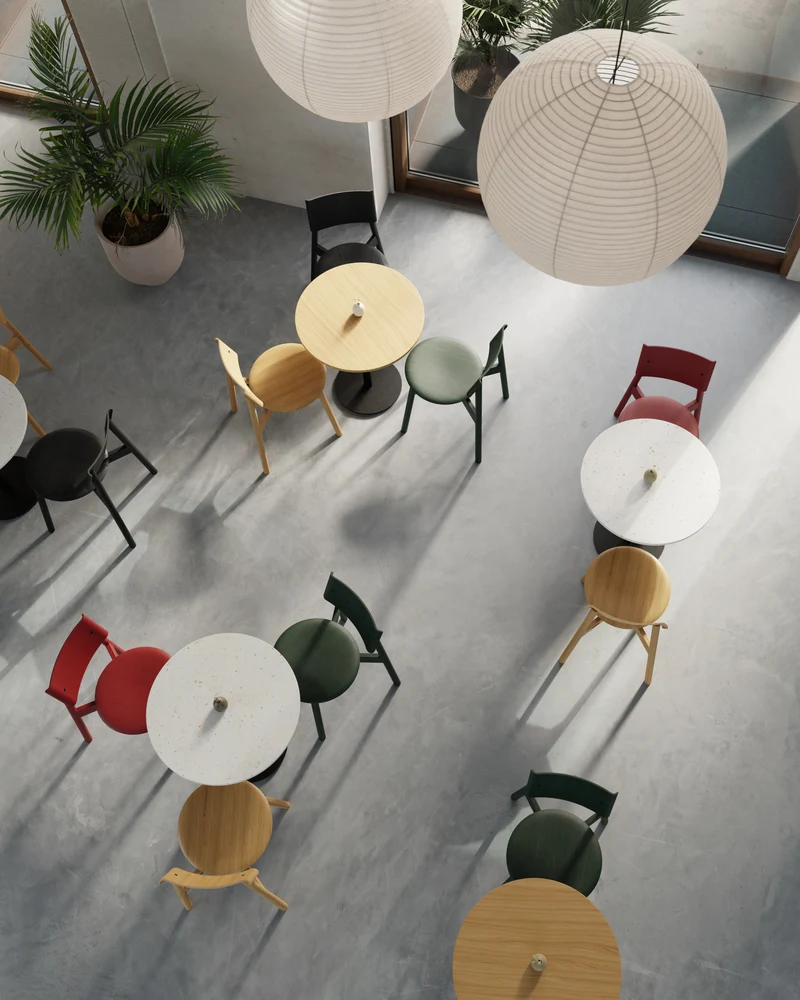 Chaise en chêne rouge coquelicot éco-certifié SSD - TIPTOE
