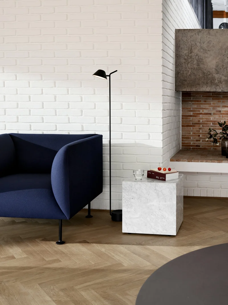 Table d'appoint en marbre kunis breccia 40 x 40 cm Plinth Cubic - Audo
