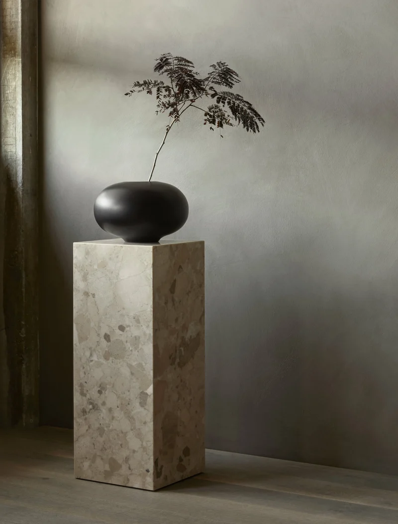 Table d'appoint en marbre kunis breccia 30 x 75 cm Plinth Pedestal - Audo