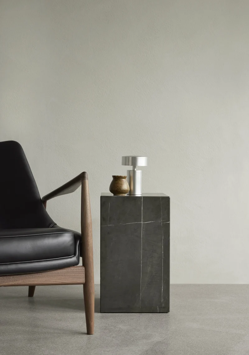 Fauteuil en cuir noir 77 x 80 cm The Seal - Audo