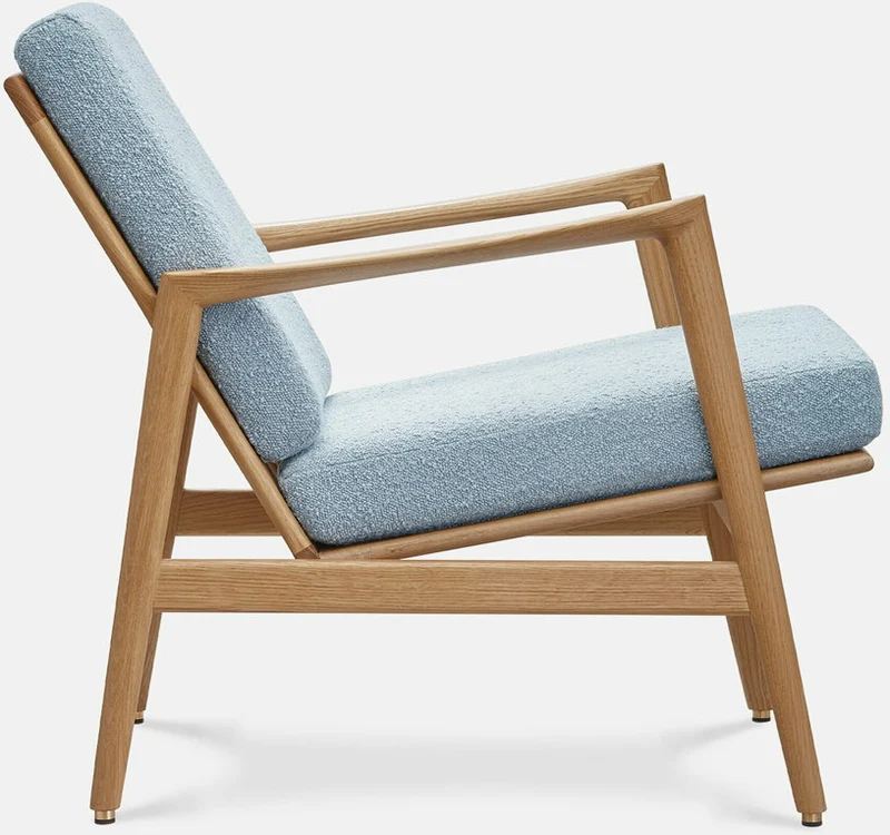 Fauteuil en chêne naturel et assise en bouclette bleu Stefan lounge - 366 concept