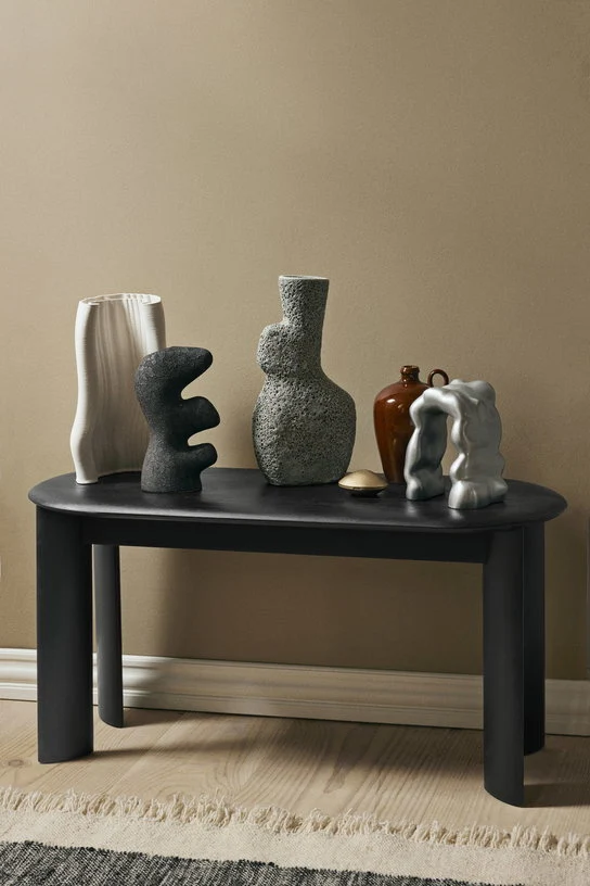 Banc en hêtre huilé noir 90 cm Bevel - Ferm Living