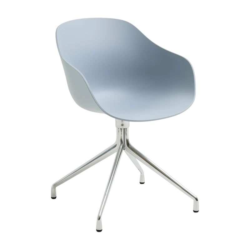 Chaise avec accoudoirs en plastique recyclé bleu ardoise et pieds en aluminium AAC 220 2.0 - HAY