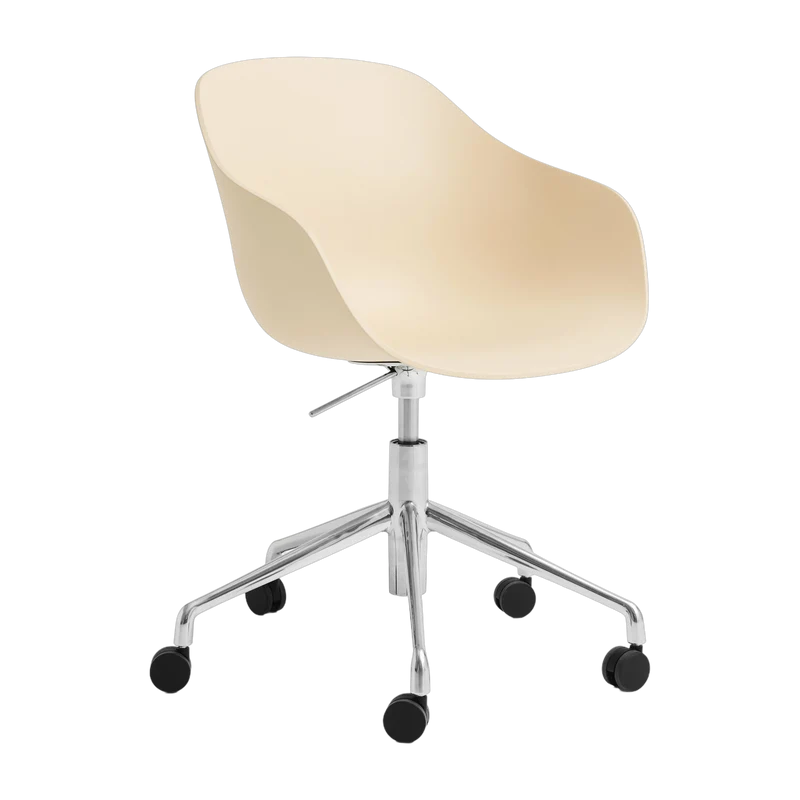 Chaise réglable à roulettes en plastique recyclé pêche et pieds en aluminium AAC 252 2.0 - HAY