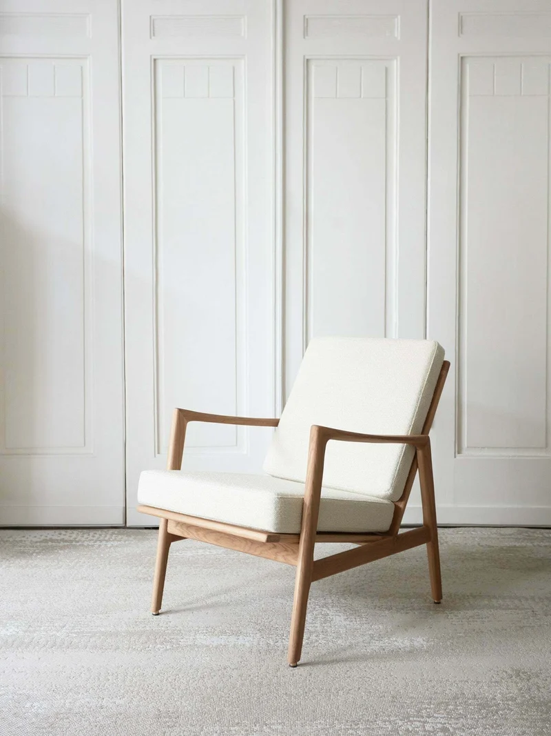 Stefan Lounge Chair Boucle Snow 03 - 366 Concept