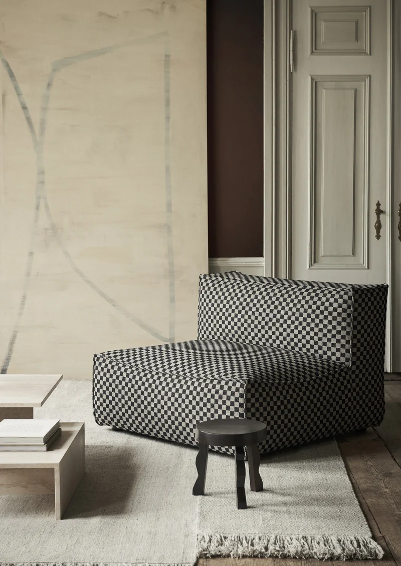 Tabouret en bois de manguier marron foncé Faye - Ferm Living