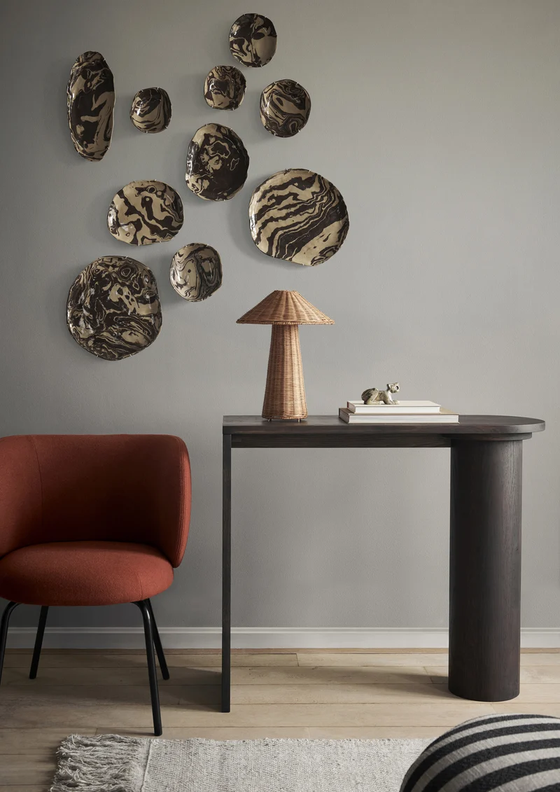 Table console en chêne marron foncé Pylo - Ferm Living