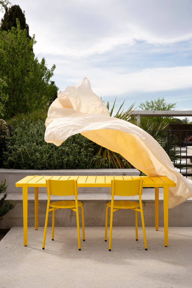 Pied d'extérieur en acier jaune 75 cm Midi - TIPTOE