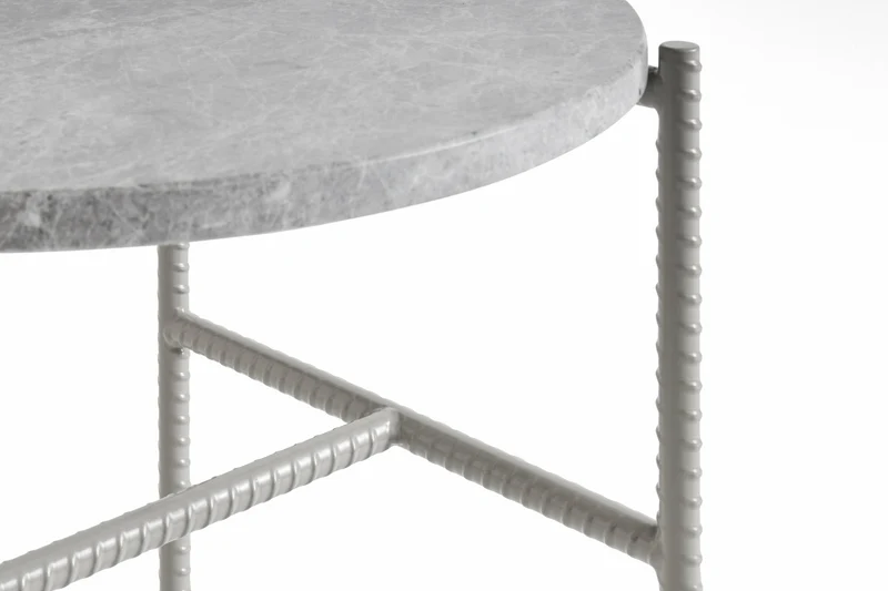 Table d'appoint ronde en marbre et piètement en acier gris 40 cm Rebar - Hay