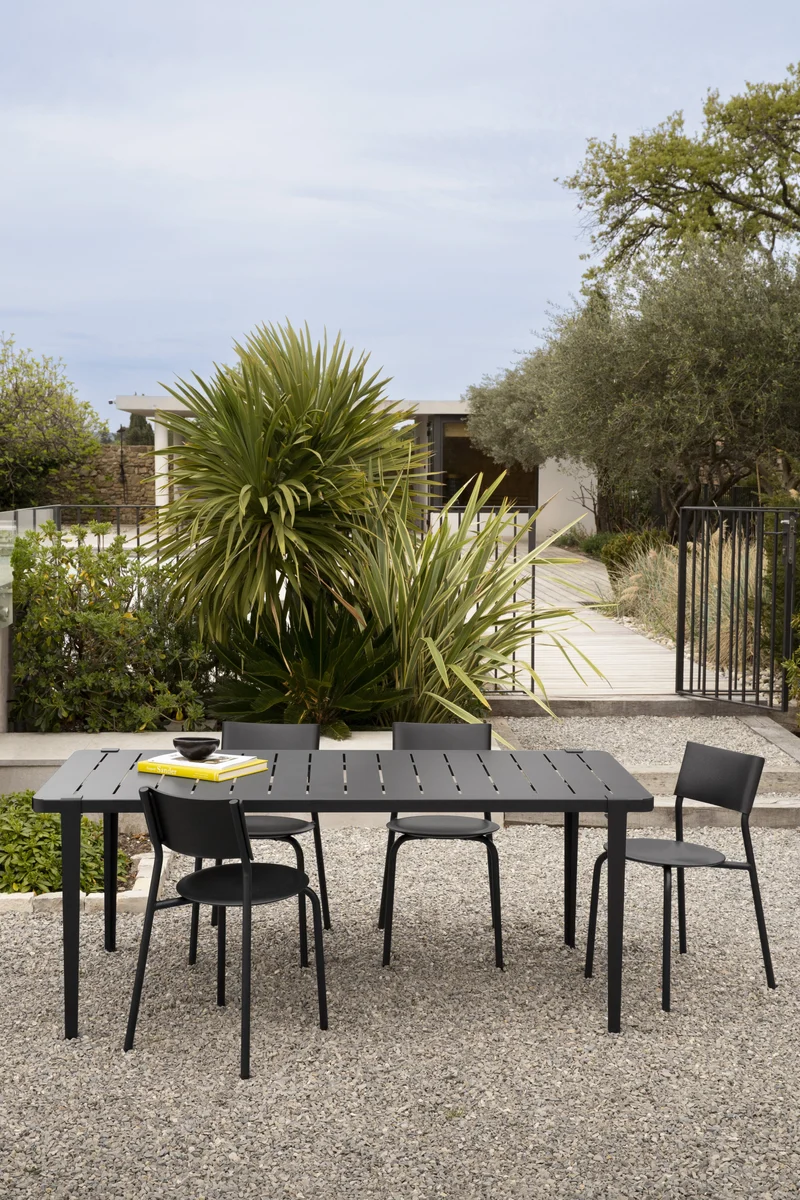 Chaise de jardin en plastique recyclé noir graphite Midi - TIPTOE