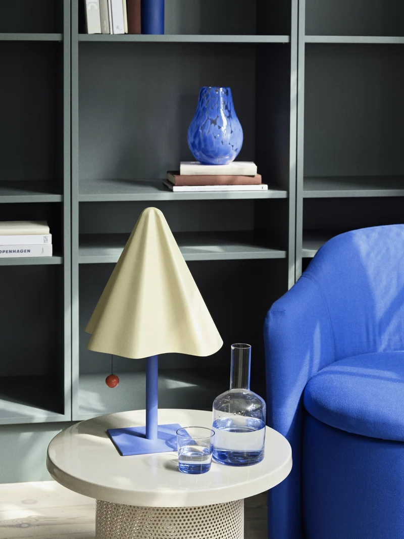 Table basse en métal émaillé blanc crème 50 x 36 cm Tulina - Broste Copenhagen
