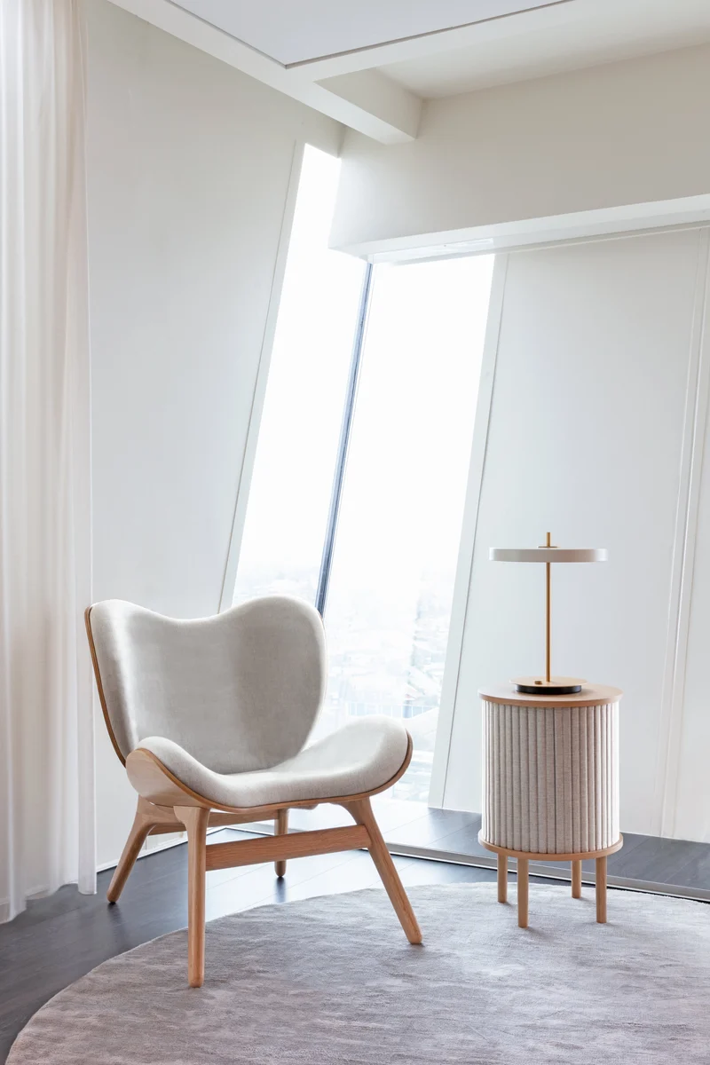Table d'appoint en chêne naturel gris clair 59,3 x 38 cm Audacious - UMAGE