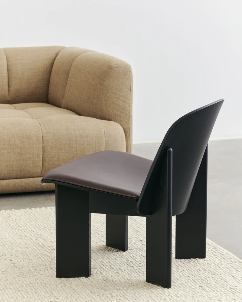 Fauteuil en hêtre noir 66 x 63 cm Chisel - HAY