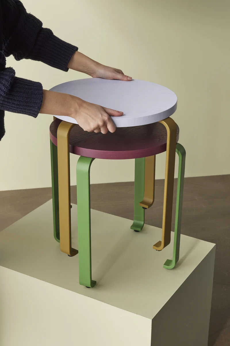 Tabouret à roulettes bleu clair et kaki 46 x 46,5 cm Smile - Hübsch