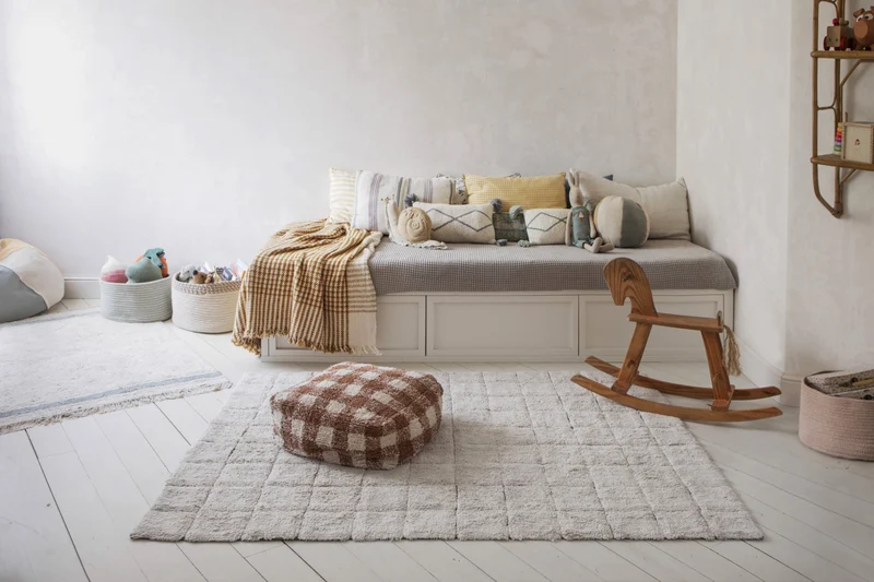 Pouf en coton marron 40 x 20 cm Vichy - Lorena Canals