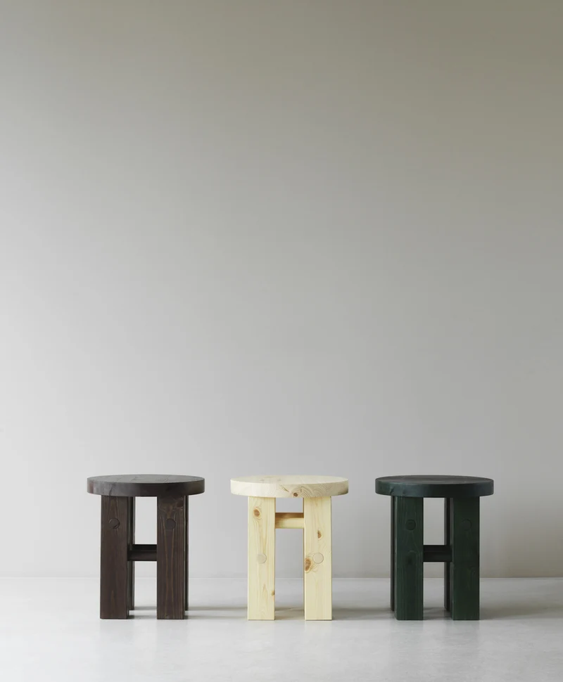 Tabouret en bois de pin vert 45 x 40 cm Fyr - Normann Copenhagen